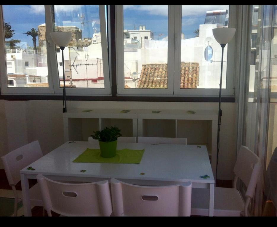 Apartamento Pintor Agustin Segura Hotel Tarifa Esterno foto